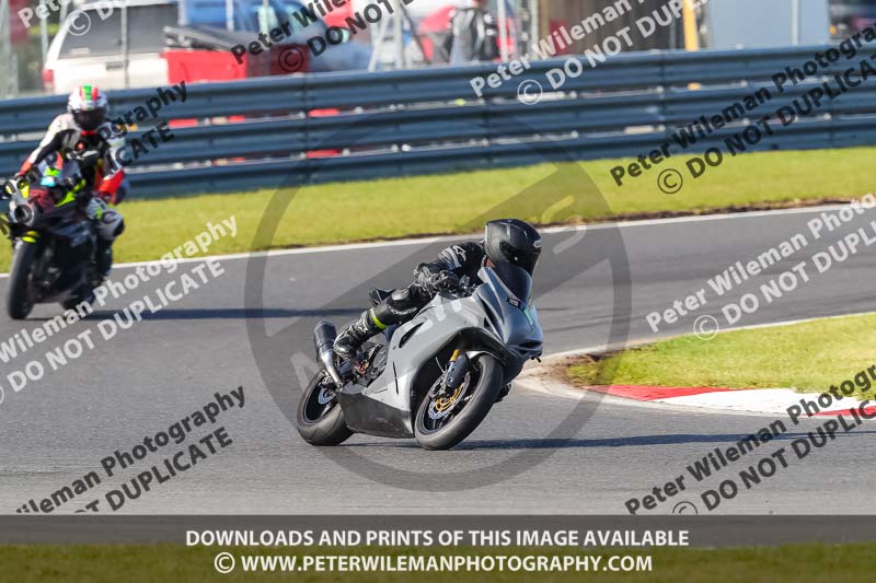 enduro digital images;event digital images;eventdigitalimages;no limits trackdays;peter wileman photography;racing digital images;snetterton;snetterton no limits trackday;snetterton photographs;snetterton trackday photographs;trackday digital images;trackday photos